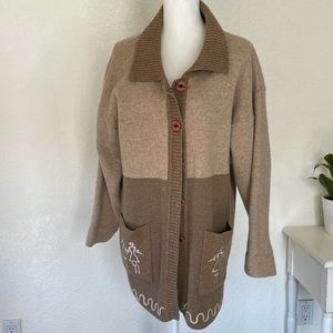 Color block wool coatigan sweater.‎ Size Large